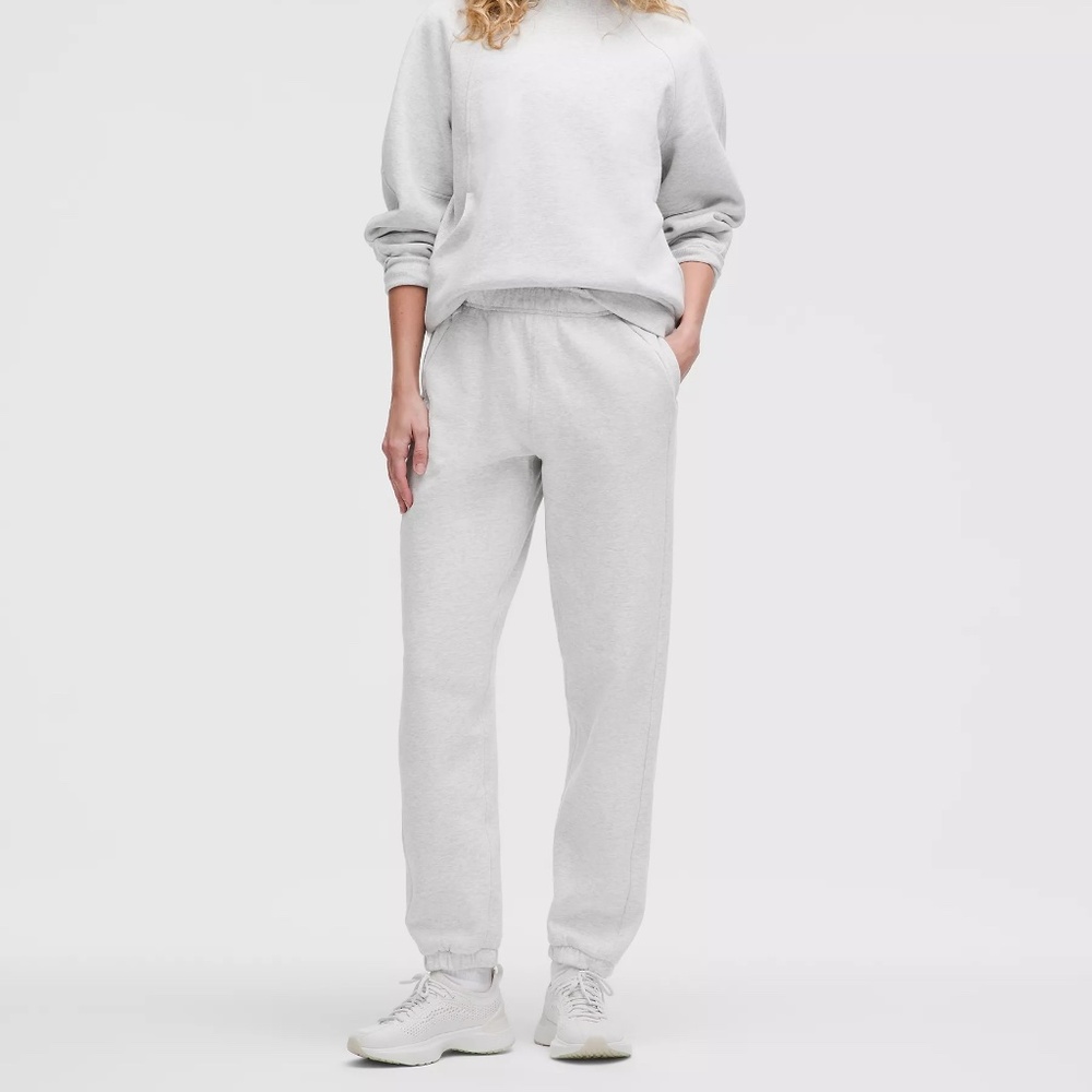 Lululemon Scuba Mid-Rise Oversized Jogger Regular US12/XL